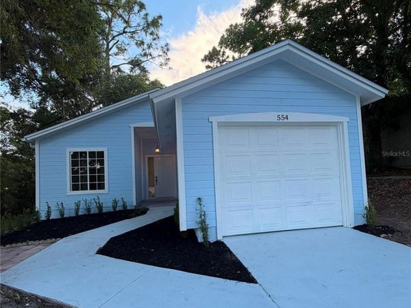 554 PORTLAND CIRCLE , APOPKA, FL 32703