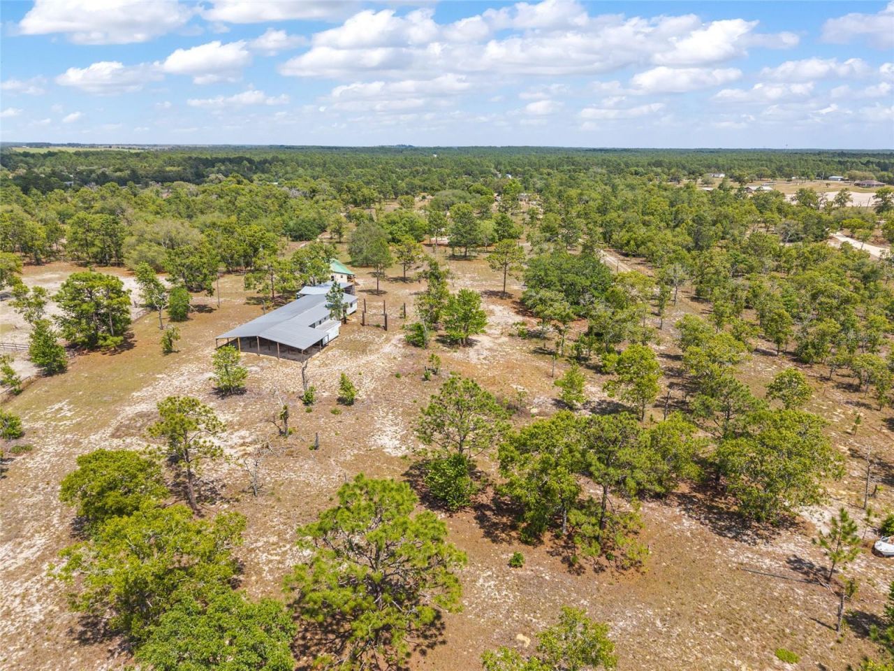 9950 SE 136th Terrace , Dunnellon, FL 34431 Photo