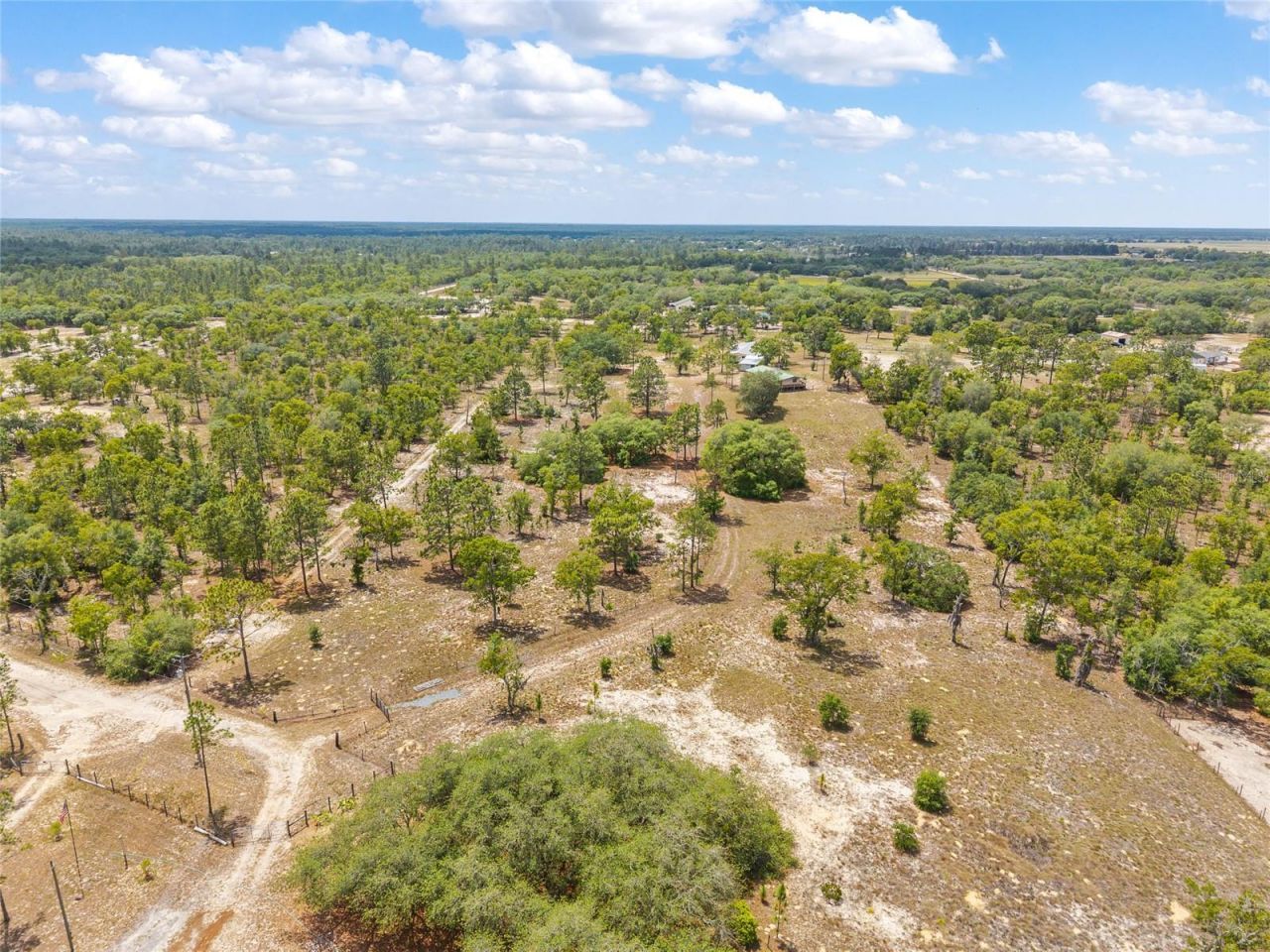 9950 SE 136th Terrace , Dunnellon, FL 34431 Photo
