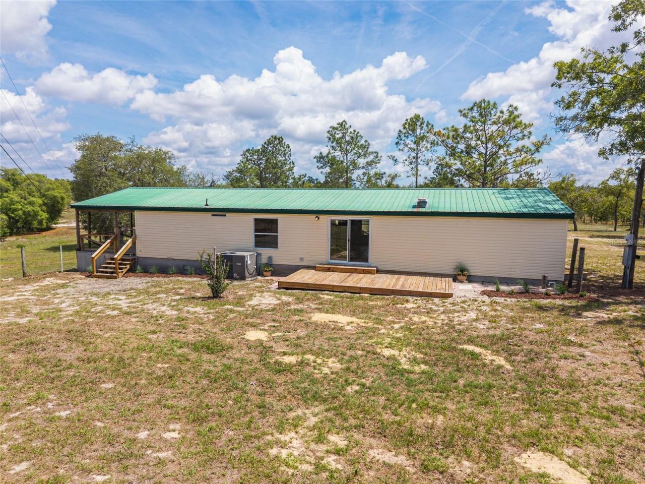 9950 SE 136th Terrace , Dunnellon, FL 34431 Photo