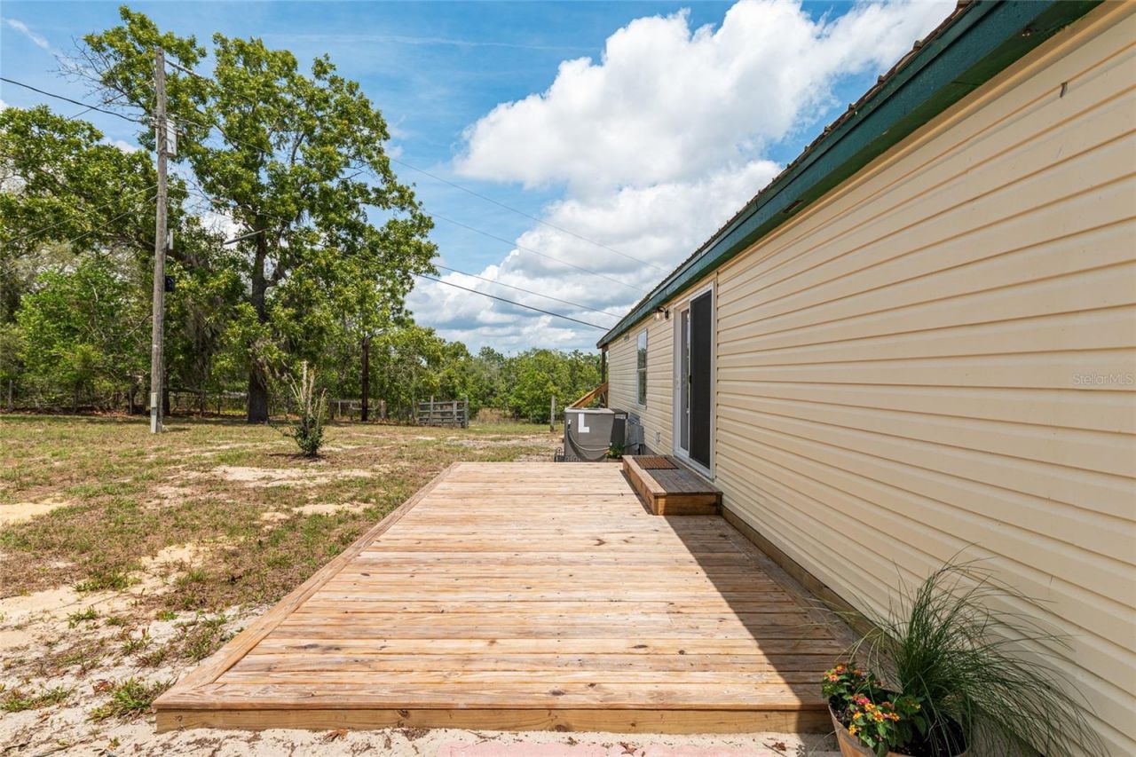 9950 SE 136th Terrace , Dunnellon, FL 34431 Photo
