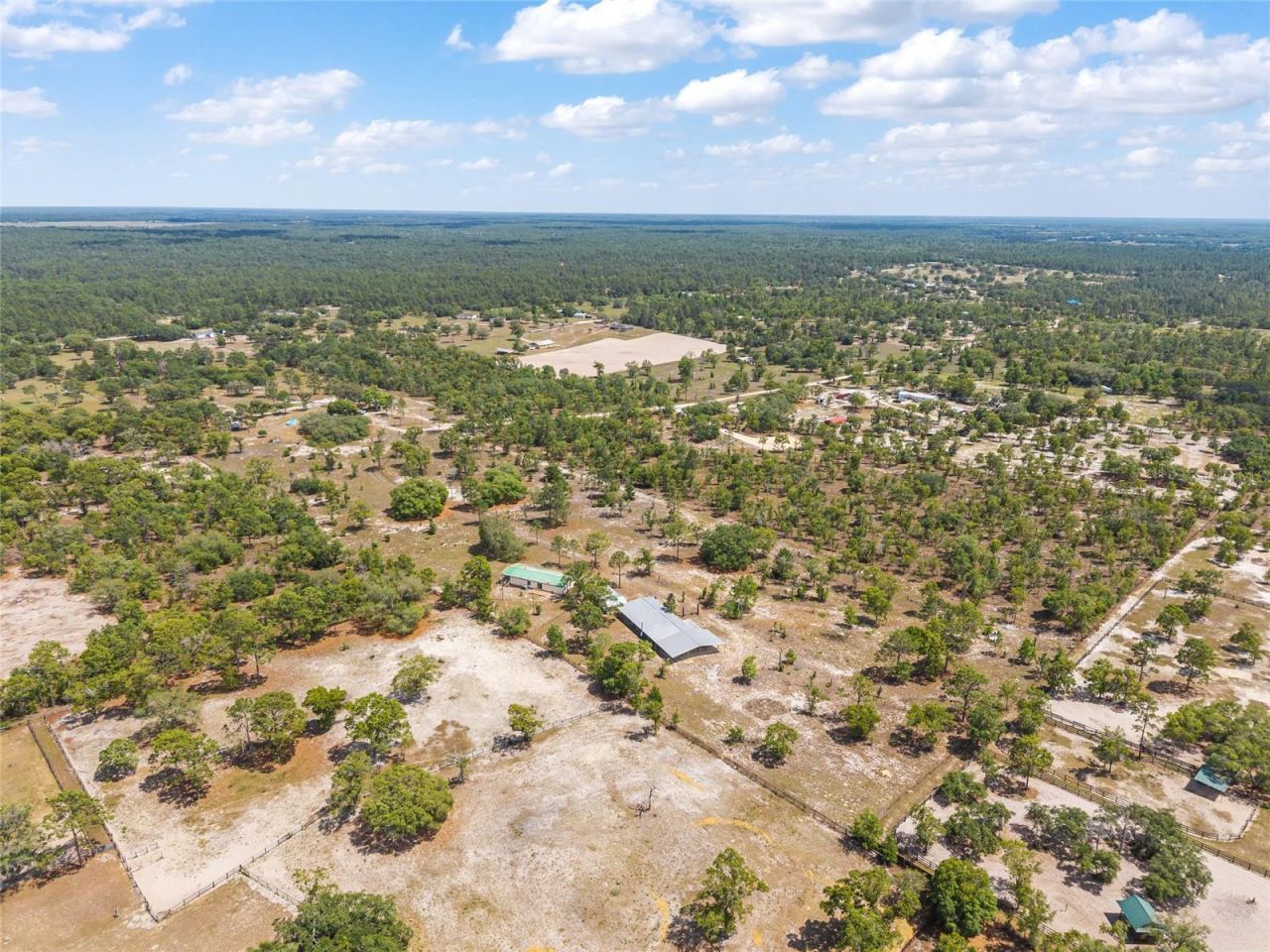 9950 SE 136th Terrace , Dunnellon, FL 34431 Photo
