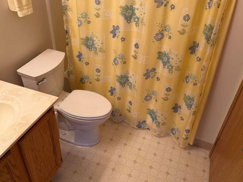 4837 Blendon Park Drive, Columbus, OH 43230 Photo 11
