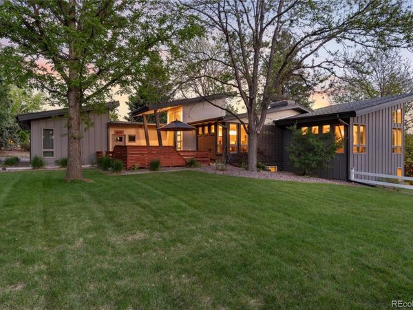 6 Bradbury Lane, Littleton, CO 80120