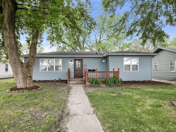 570 E 2nd Avenue , Clifton, IL 60927
