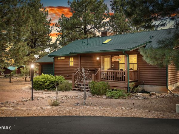 2708 PALOMINO Trail, Overgaard, AZ 85933