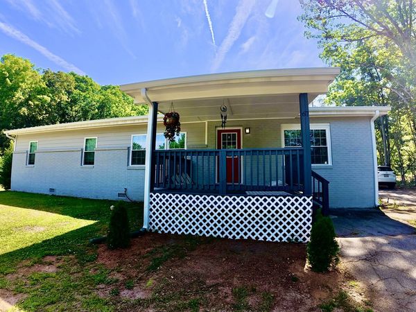67 Glover Circle, Newnan, GA 30263