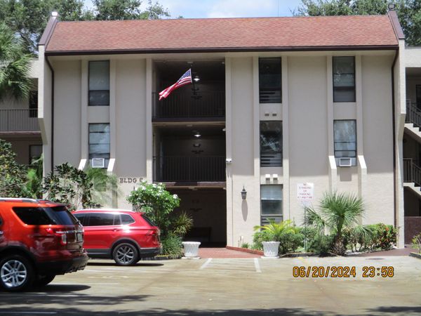 6751 N University Drive, Unit 320, Tamarac, FL 33321