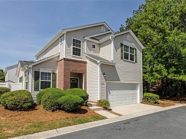 214 Hiawassee Drive, Woodstock, GA 30188