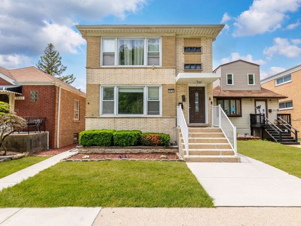 3838 RIDGELAND Avenue , Berwyn, IL 60402