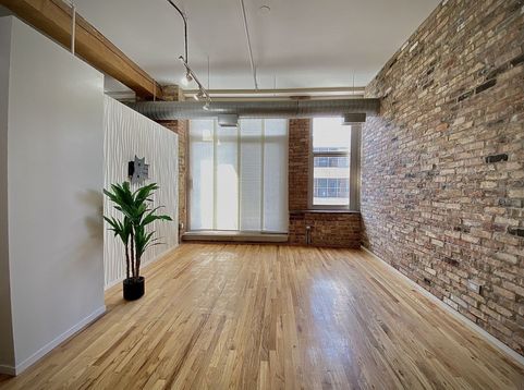 Main Photo