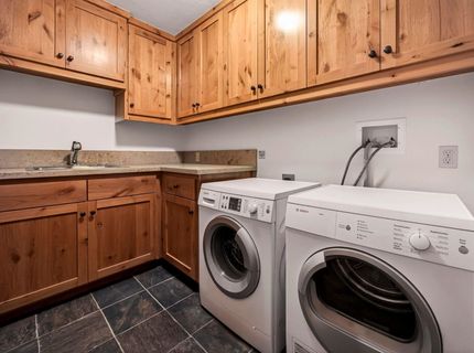 432 Peninsula Drive, Lake Almanor, CA 96137 Photo