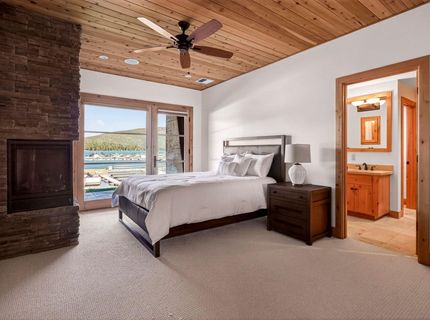 432 Peninsula Drive, Lake Almanor, CA 96137 Photo