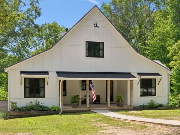 7111 Dogwood Ln , Cross Plains, TN 37049