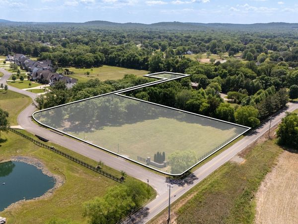 3004 Berry Patch Trl , Unit 1, Rockvale, TN 37153