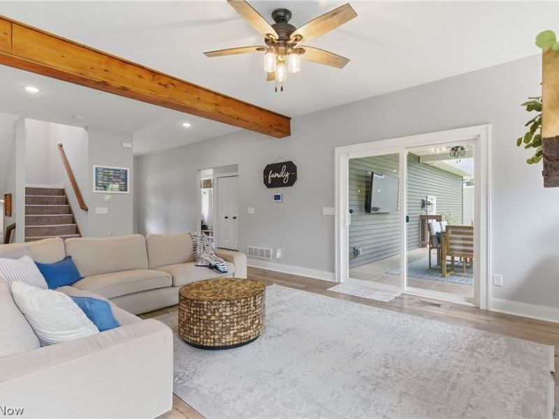 507 Skyview Drive, Green, OH 44685 Photo 10