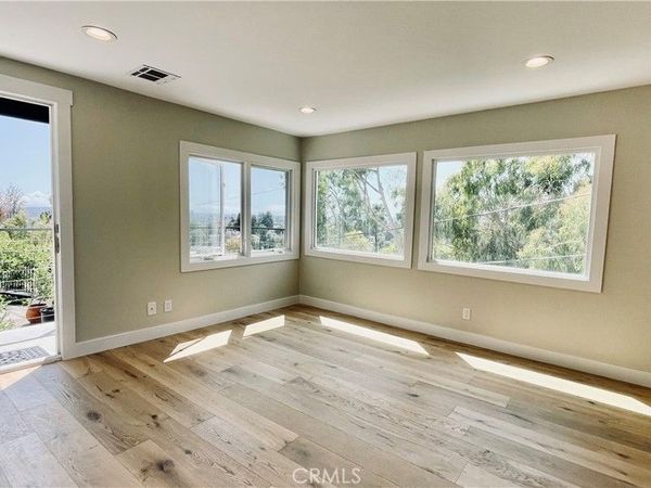 2183 Argyle Avenue, Los Angeles, CA 90068