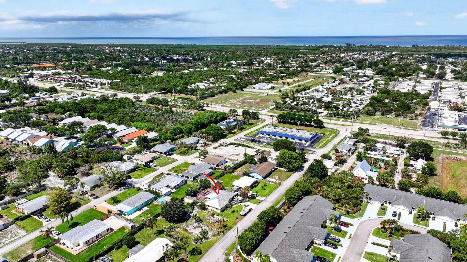 8143 SE Woodland Road, Hobe Sound, FL 33455 Photo