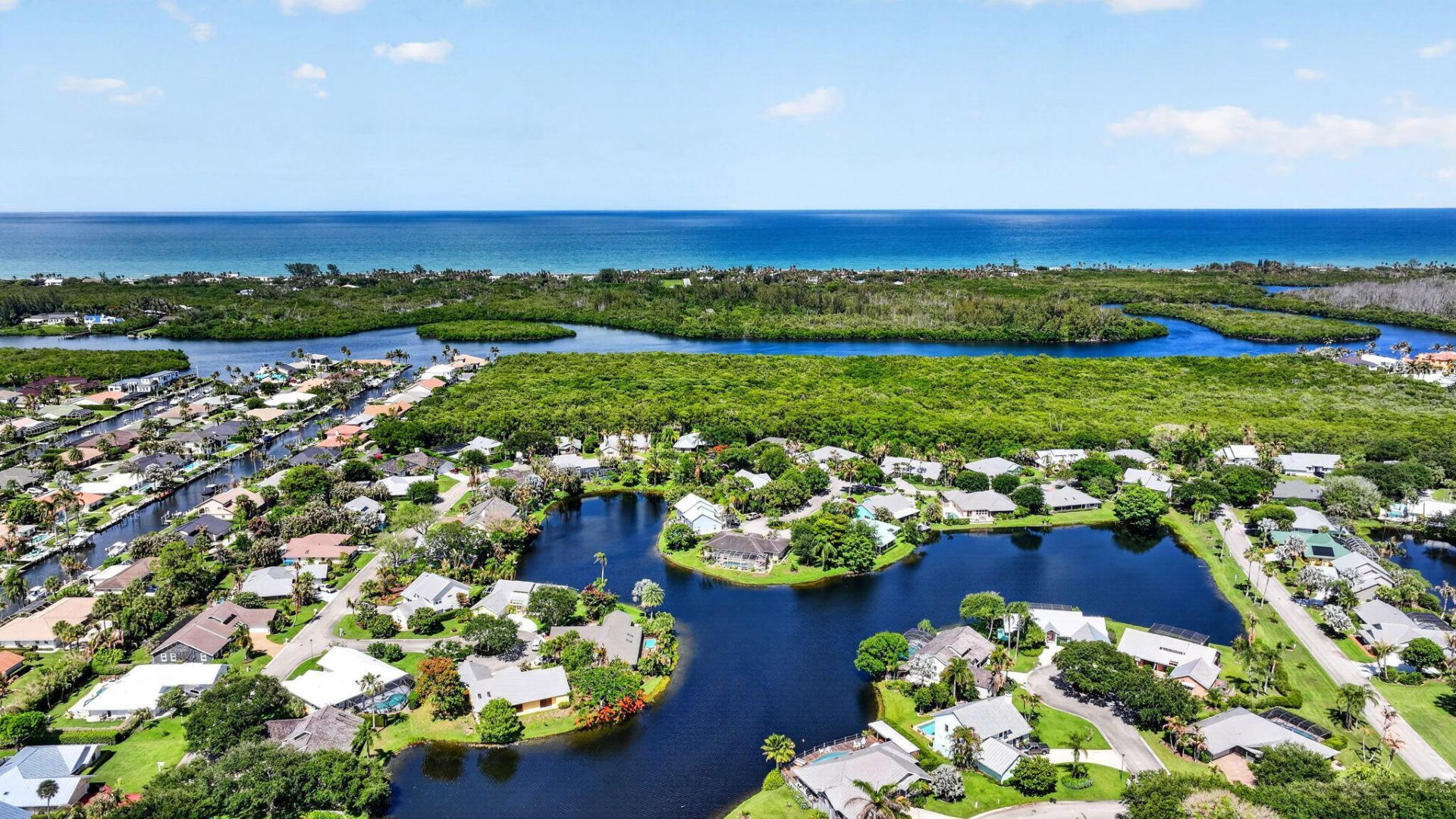 8143 SE Woodland Road, Hobe Sound, FL 33455 Photo