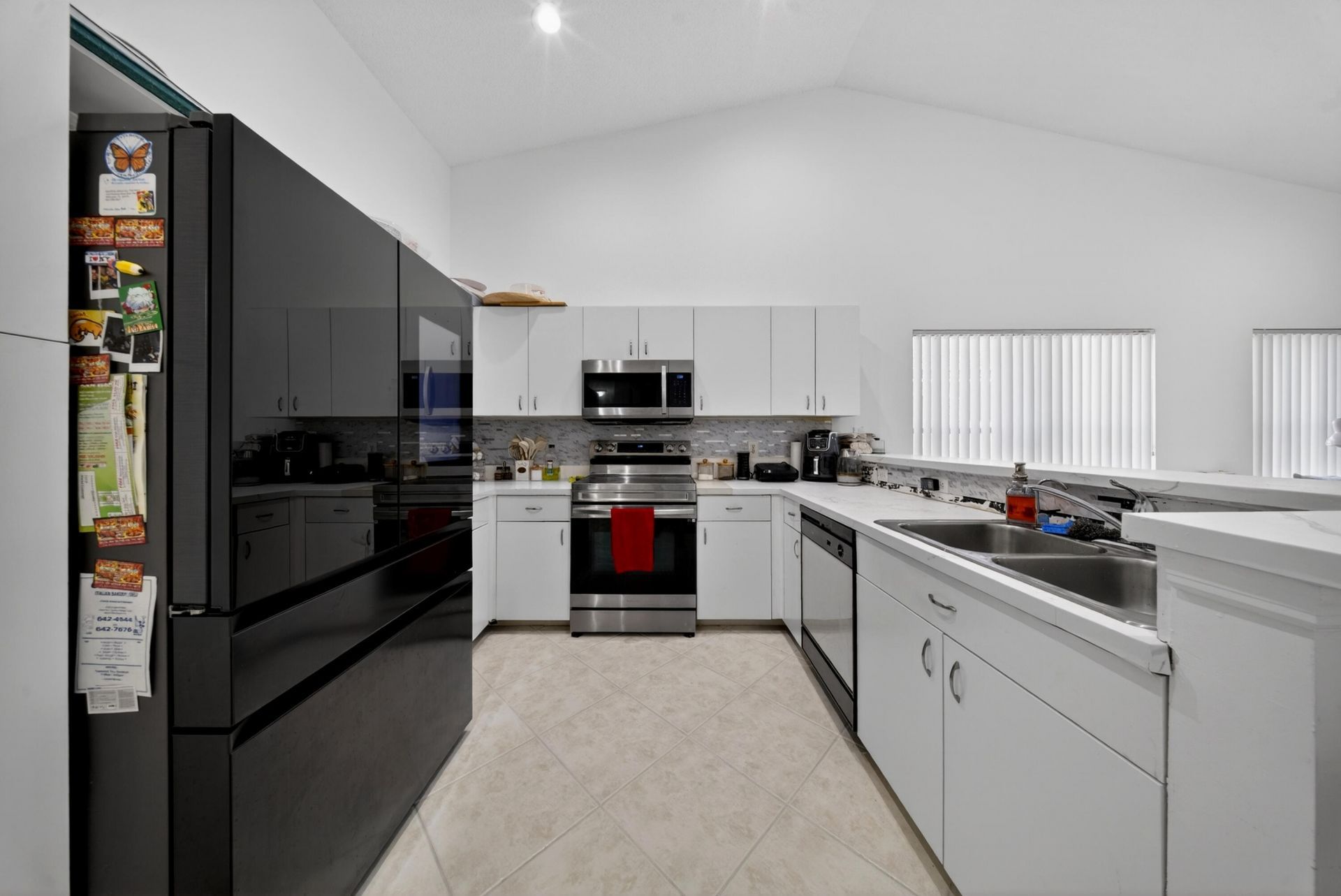 113 Egret, Greenacres, FL 33413 Photo