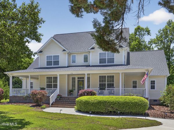 134 Wild Berry Lane, Hampstead, NC 28443