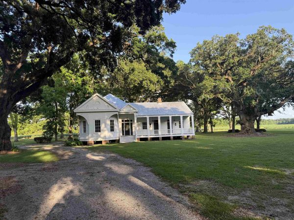 58385 Augusta Rd, White Castle, LA 70778