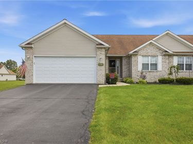 2018 Fox Chase Court, Mineral Ridge, OH 44440