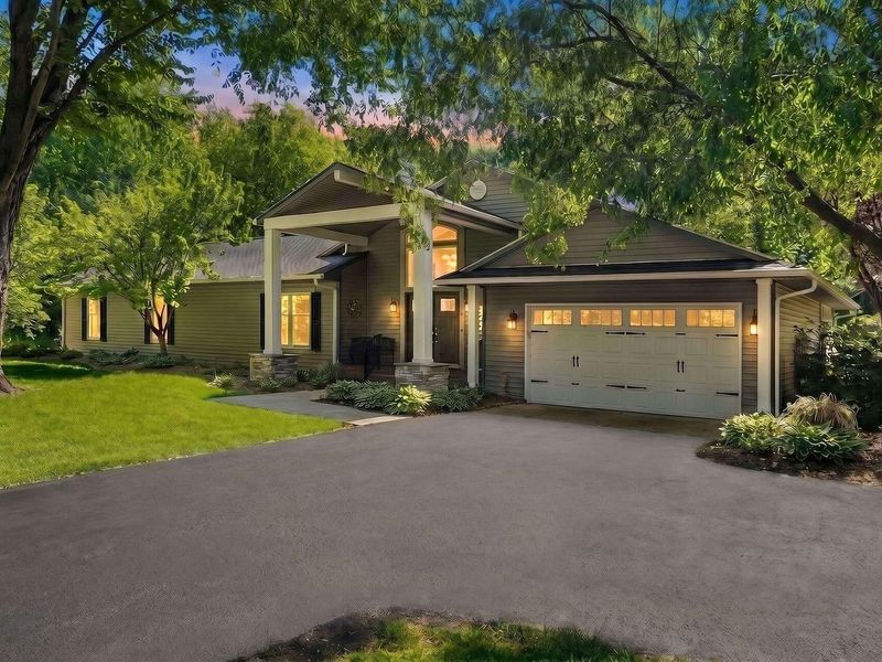 7600 Lee Road, Westerville, OH 43081 Photo 2