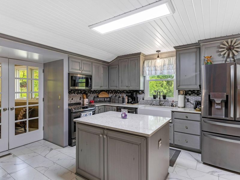 2250 Indian Camp Run Road, New Concord, OH 43762 Photo 8