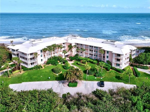 8830 S Sea Oaks Way, Unit 106, Vero Beach, FL 32963