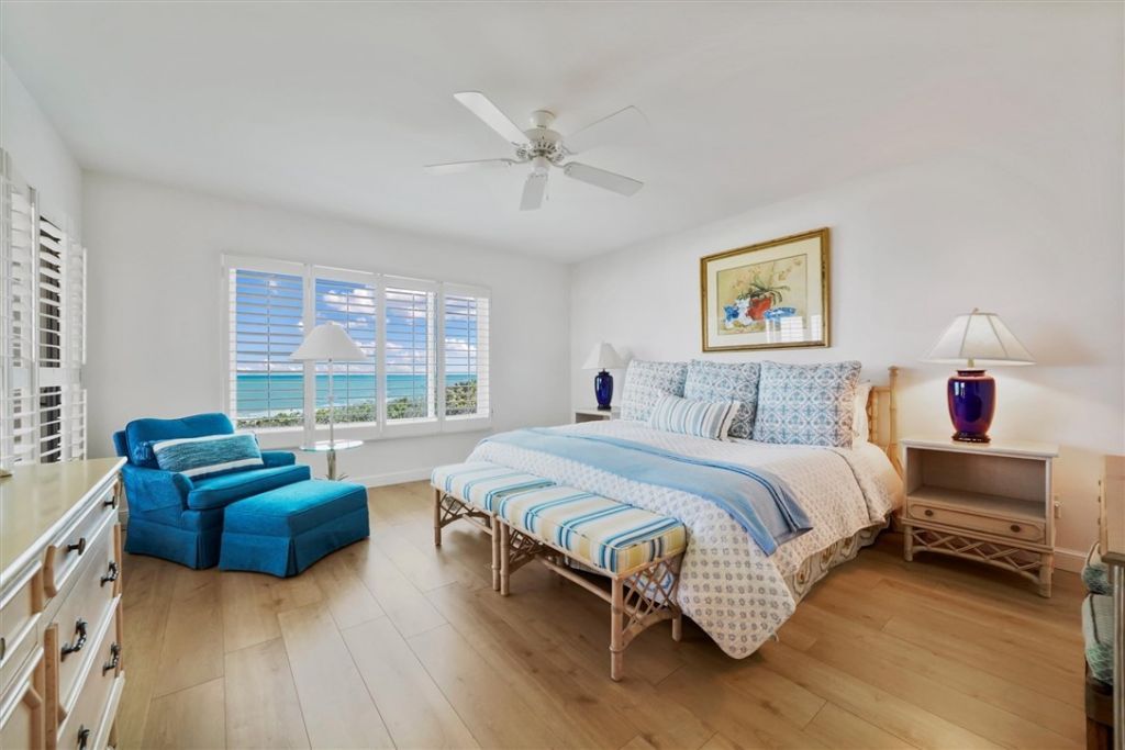 8830 S Sea Oaks Way, Unit 106, Vero Beach, FL 32963 Photo