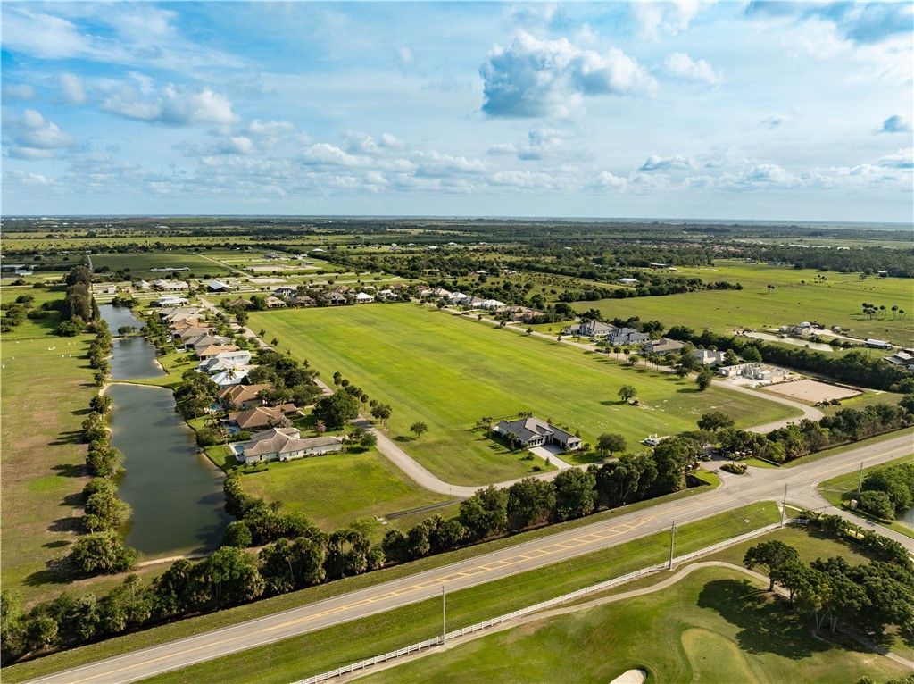 7625 N Polo Grounds Lane, Vero Beach, FL 32966 Photo