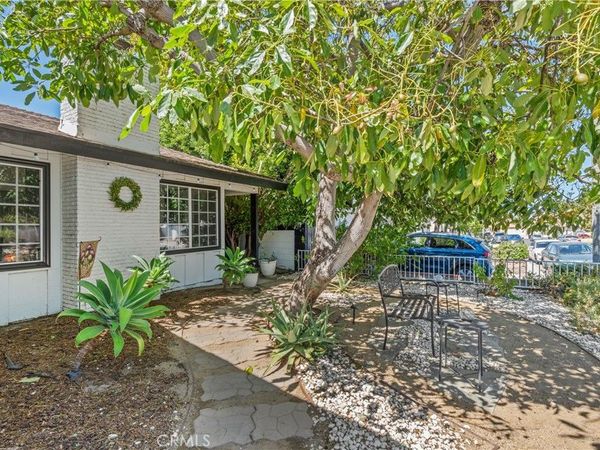 1868 Cloud Court, Simi Valley, CA 93065