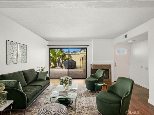 25712 Le Parc, Unit 21, Lake Forest, CA 92630