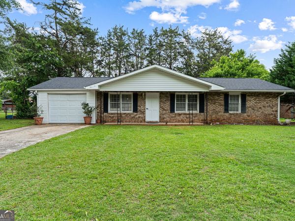 106 Galahad Drive, Warner Robins, GA 31093