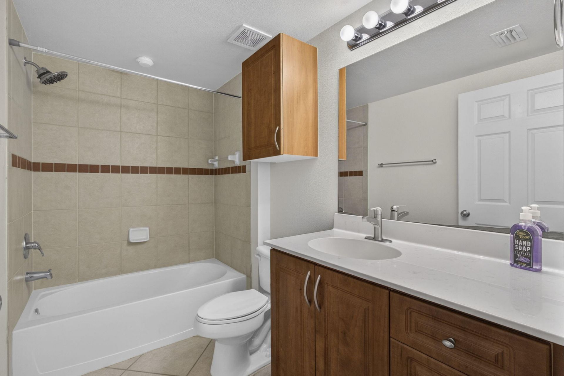 6510 Emerald Dunes Drive, Unit 308, West Palm Beach, FL 33411 Photo