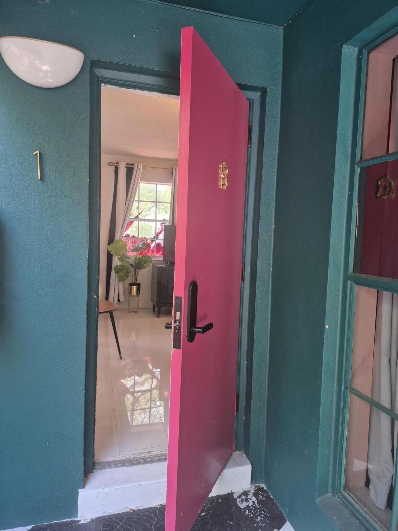 1007 SE 2nd Court, Unit 1-, Fort Lauderdale, FL 33301 Photo