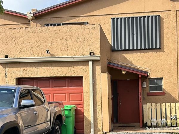 8016 NW 27th Court, Sunrise, FL 33322