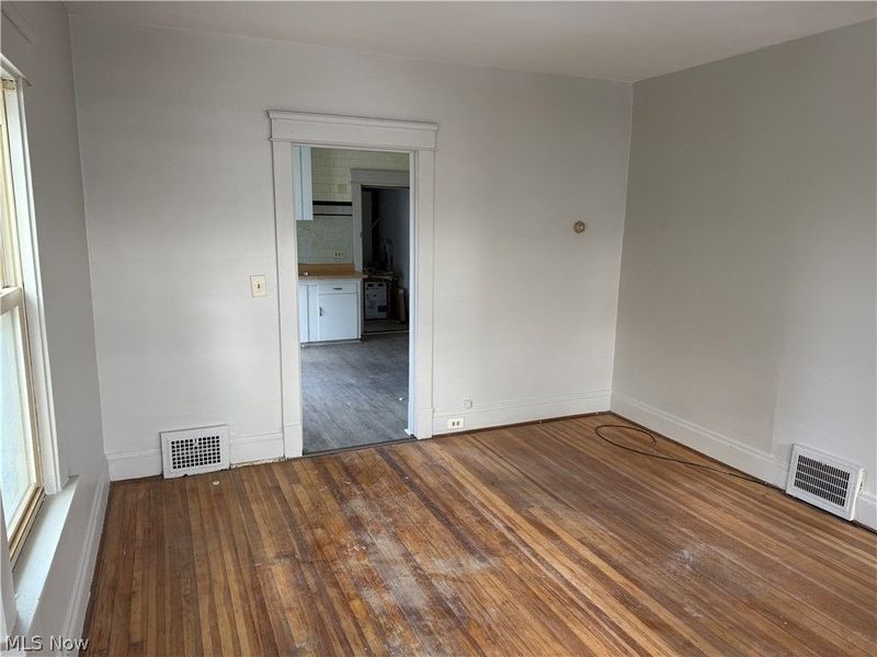 16219 Huntmere Avenue, Cleveland, OH 44110 Photo 10