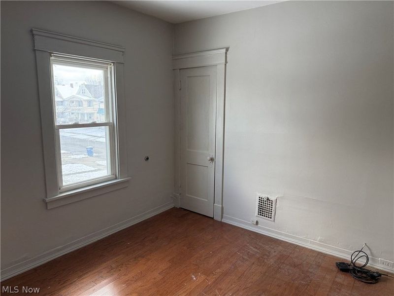 16219 Huntmere Avenue, Cleveland, OH 44110 Photo 16