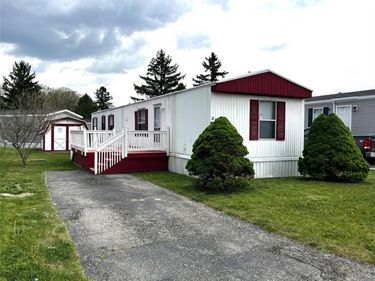 80 Pool Drive, Metamora Twp, MI 48455
