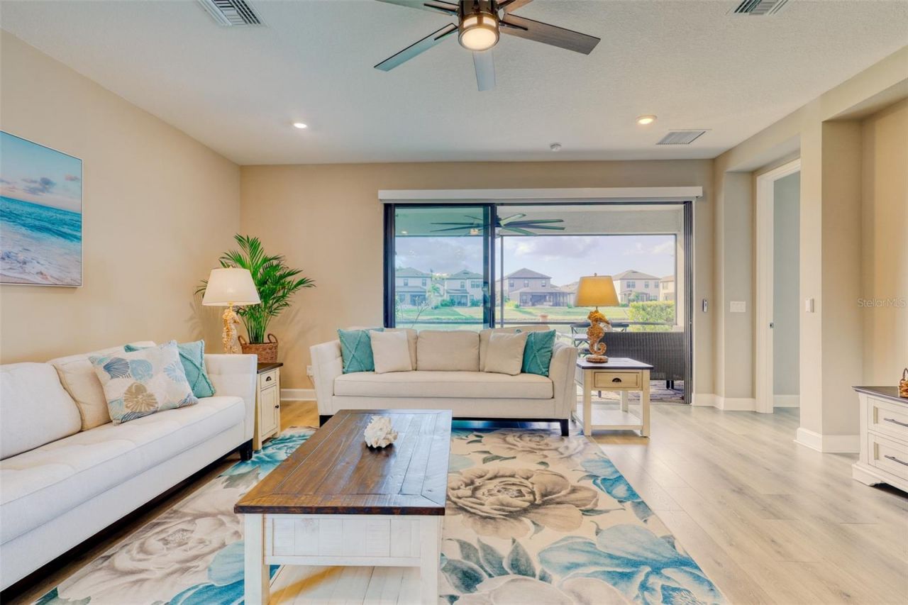 6374 Grandview Hill Court , Bradenton, FL 34203 Photo