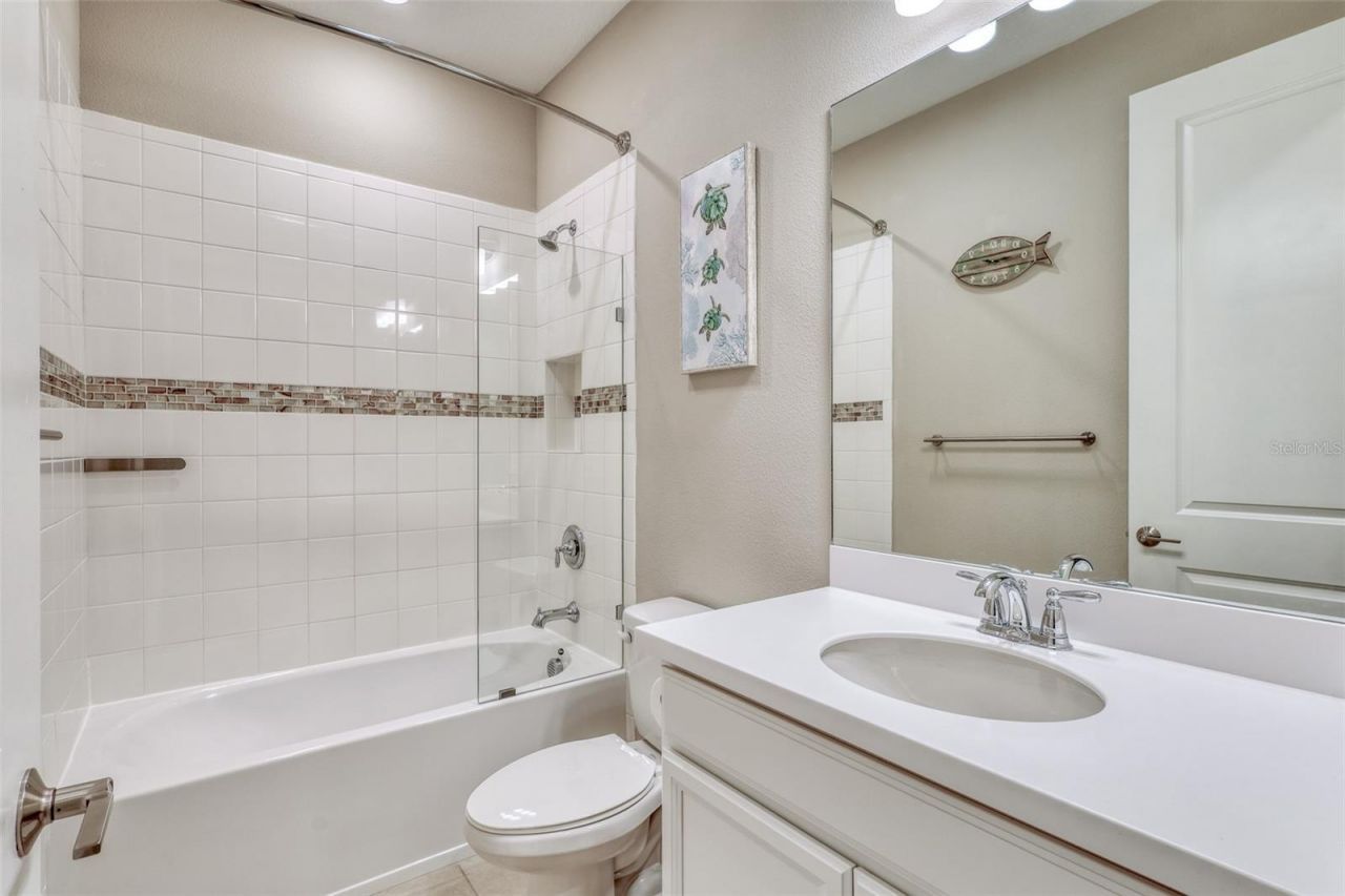 6374 Grandview Hill Court , Bradenton, FL 34203 Photo