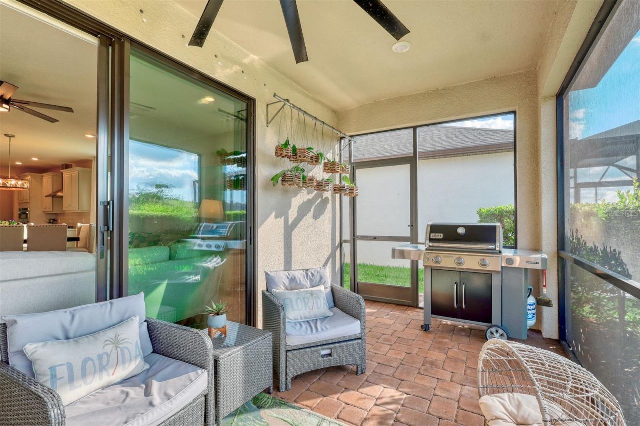6374 Grandview Hill Court , Bradenton, FL 34203 Photo