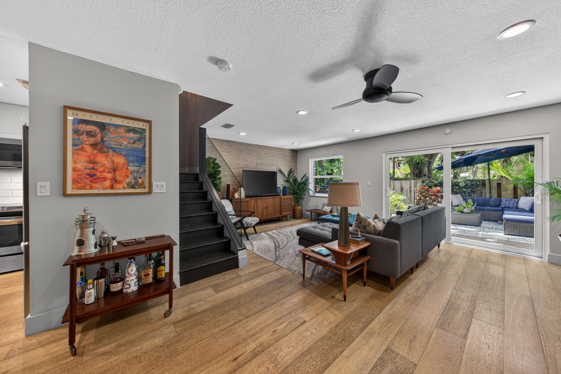 200 NE 17th Court, Unit 801, Fort Lauderdale, FL 33305 Photo