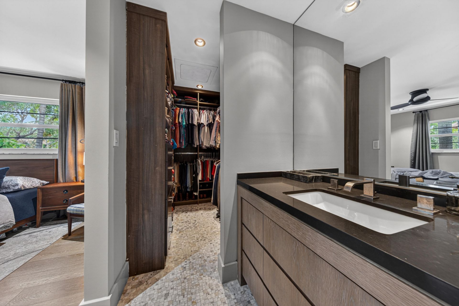 200 NE 17th Court, Unit 801, Fort Lauderdale, FL 33305 Photo