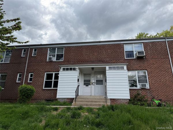 219 Rumsey , Unit 1A, Yonkers, NY 10705
