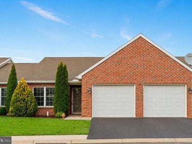 123 BLACKBIRD LANE , SHIPPENSBURG, PA 17257