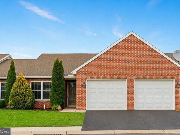 123 BLACKBIRD LANE , SHIPPENSBURG, PA 17257