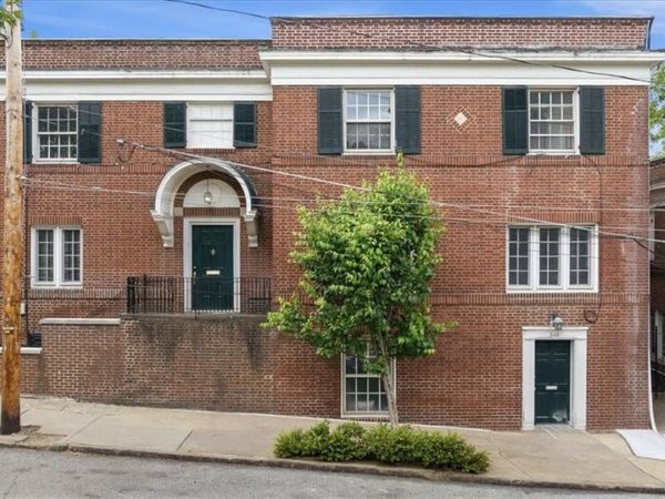 5445 Fifth Avenue, Pittsburgh, PA 15232